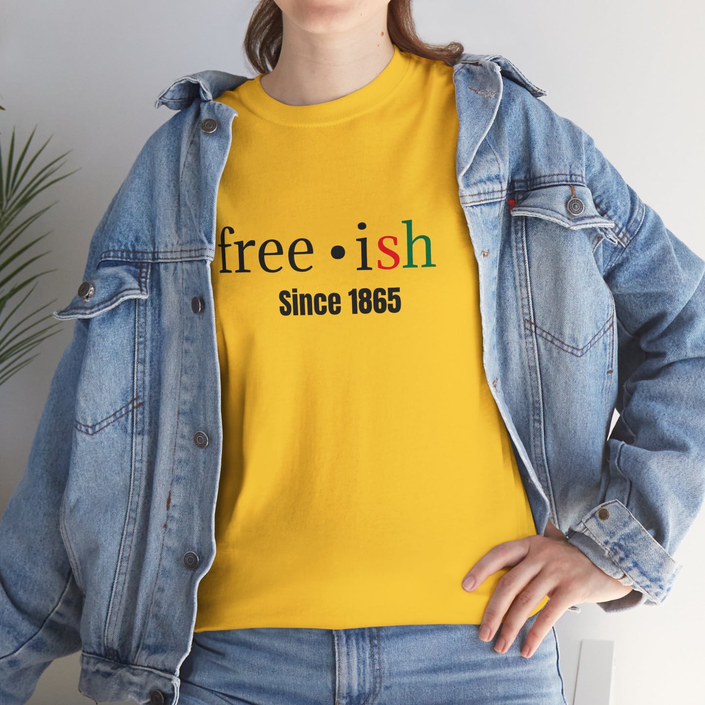 'free-ish Unisex Heavy Cotton Tee